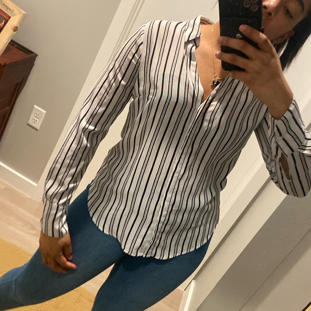 White and black top size small